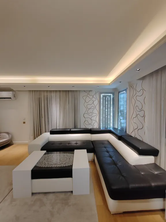 Шикарная двухкомнатная квартира со всеми удобствами