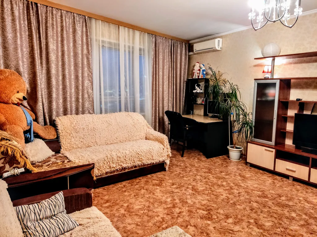 Квартира Большая квартира напротив ТРЦ Планета — Красноярск