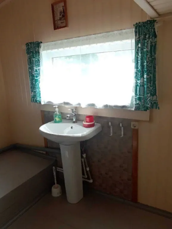 Жилой дом на самом берегу озера Крошнозеро