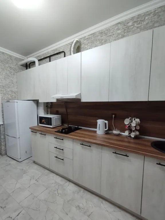 Международный аэропорт и Экспоцентр в 5 минутах на машине.