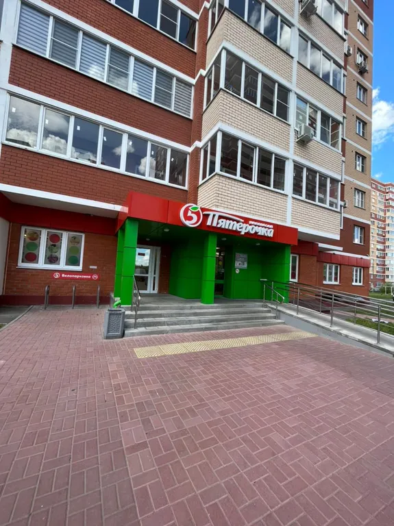 Супер студия с видом на Платоновский парк