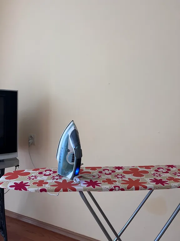 Абсолютный центр, евротрешка с 2 отдельными спальнями и гостиной