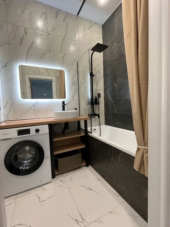 Студия с видом на озеро