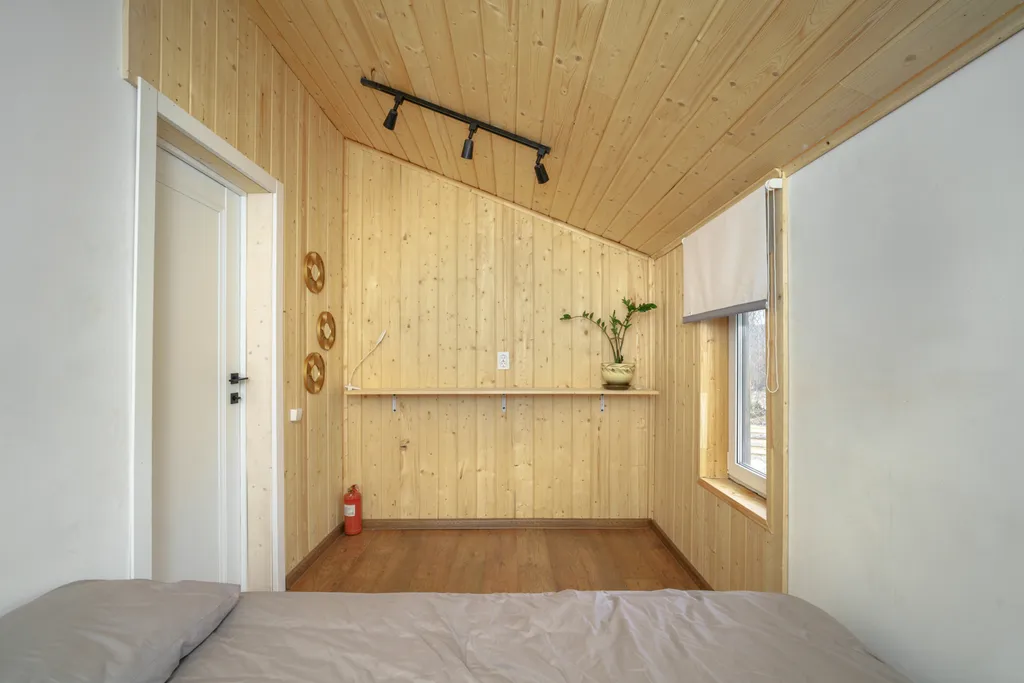 Новый гостевой дом на озере, Загорье дача