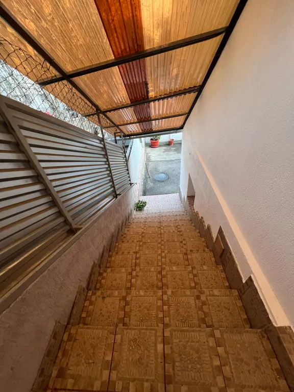 Дом с мангальной зоной  в самом центре города