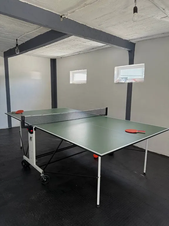 Коттедж с бассейном, спортзалом, барбекю в центре Сочи