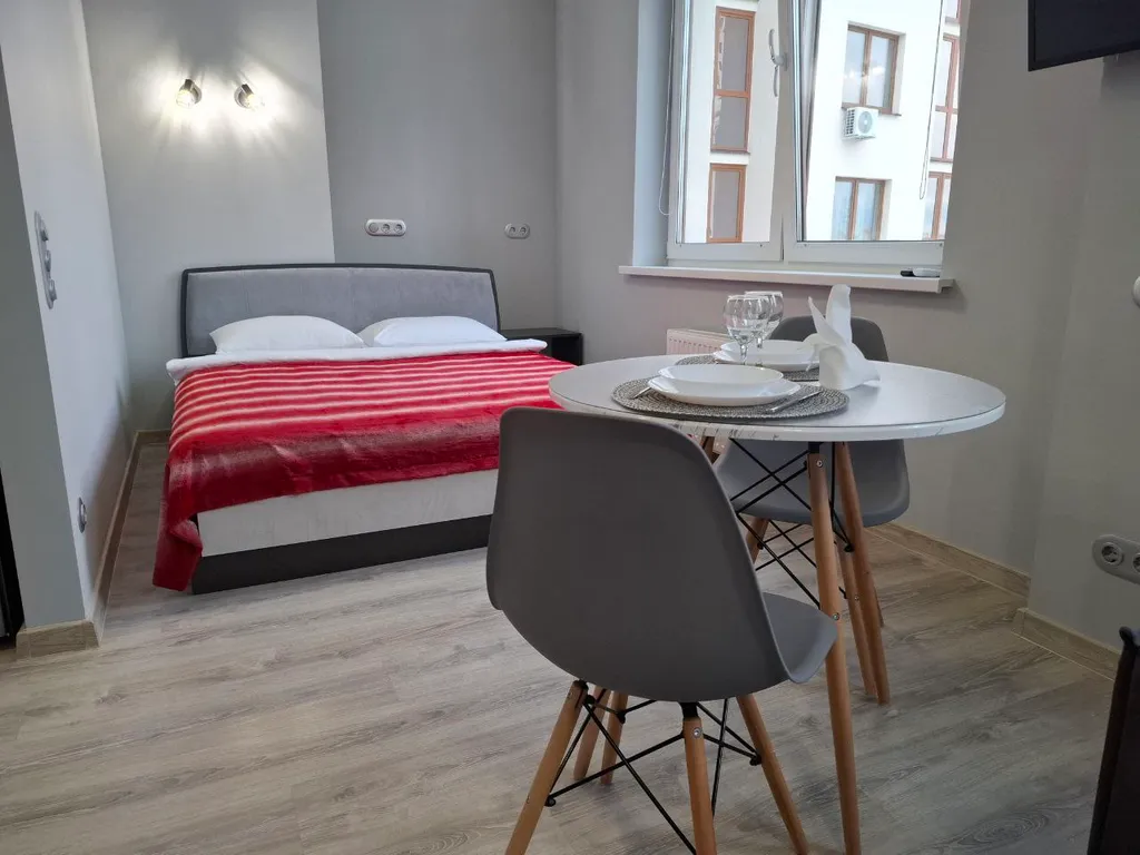 Квартира Яркая студия в центре Минска рядом с парком — Минск