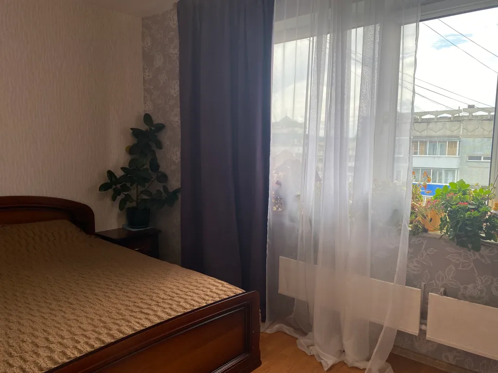 4-комнатная Квартира