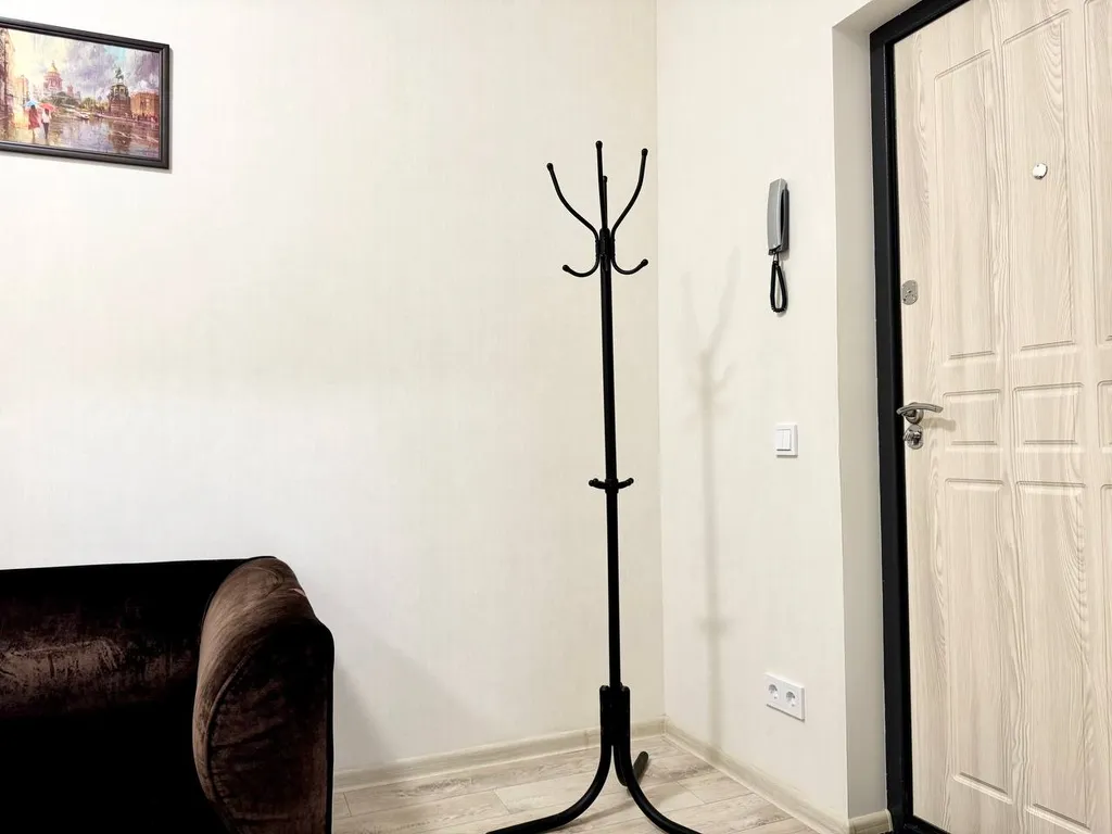 Двухкомнатная квартира с балконом в Лайково