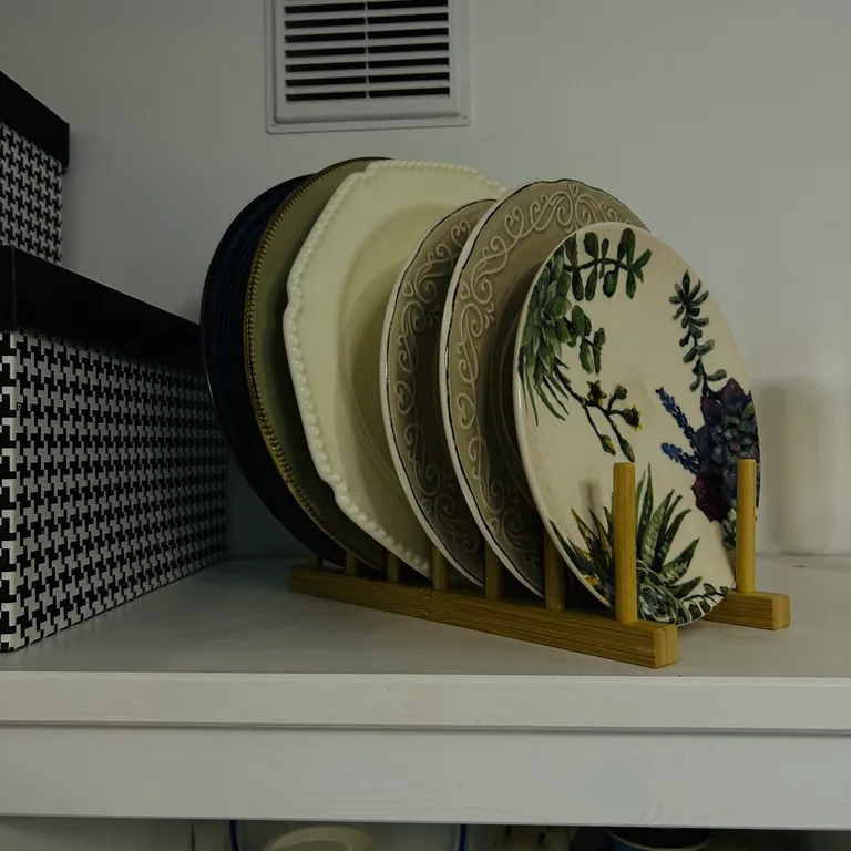 Студия с видом на город