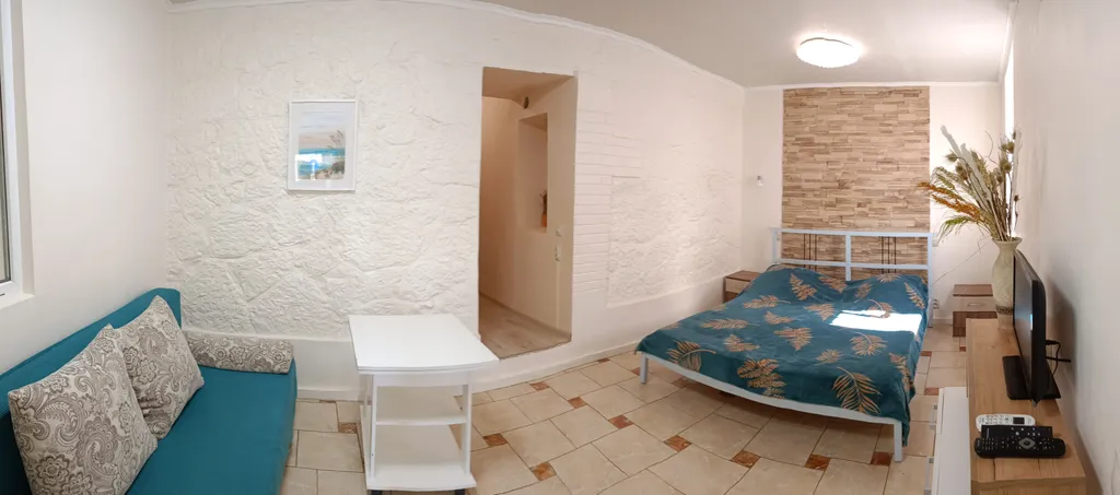 Уютная 2-комнатная квартира 8 минут от моря с личным двориком — аренда посуточно в Ялта