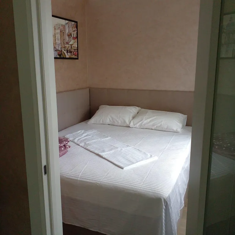 Квартира со свежим ремонтом рядом с морем