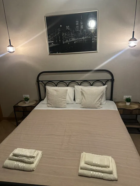 Новые дизайнерские апартаменты в Ваке Axis Towers