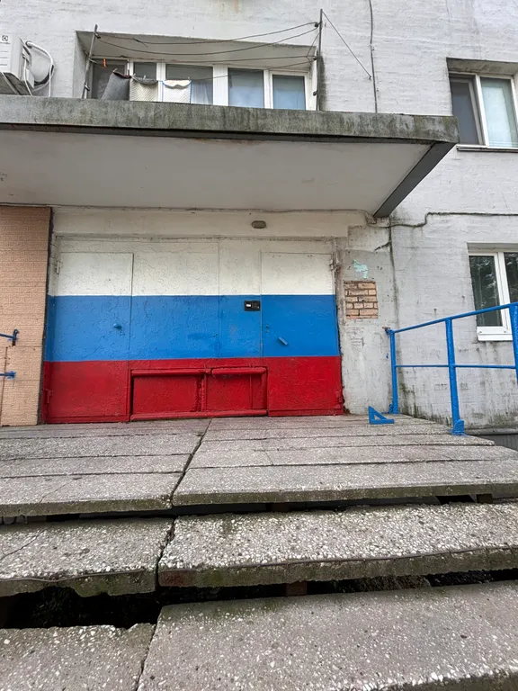 Гостинка в доме коммунального типа