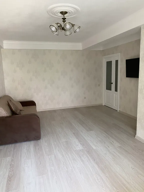 Уютная квартира с новым евроремонтом в центре города