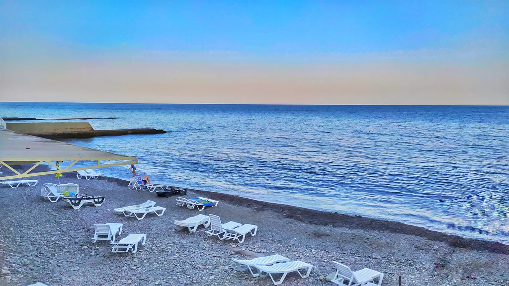 Апартамент на первой линии у самого синего Чёрного моря