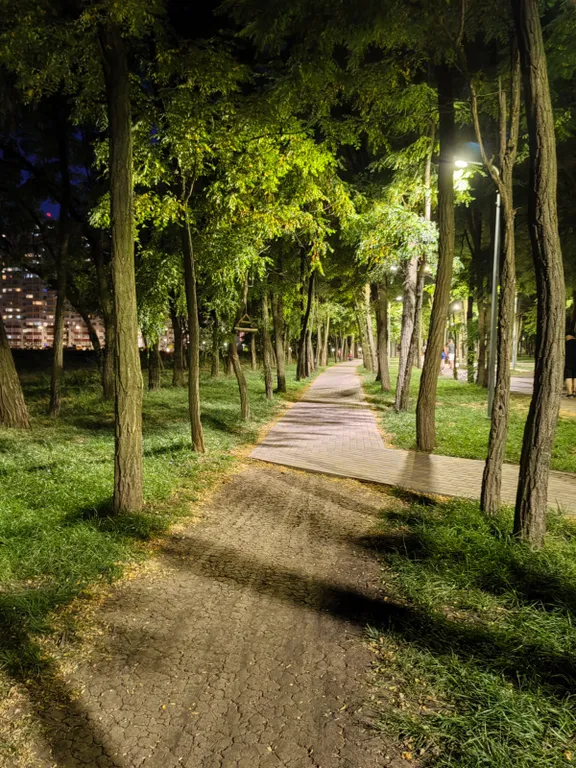 Квартира Апартаменты возле парка отдыха — Ростов-на-Дону