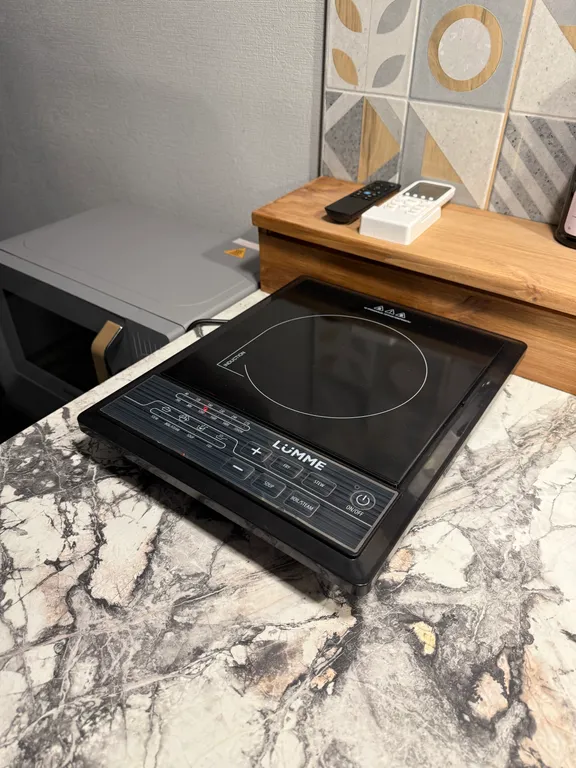 Квартира с водными панелями и джакузи