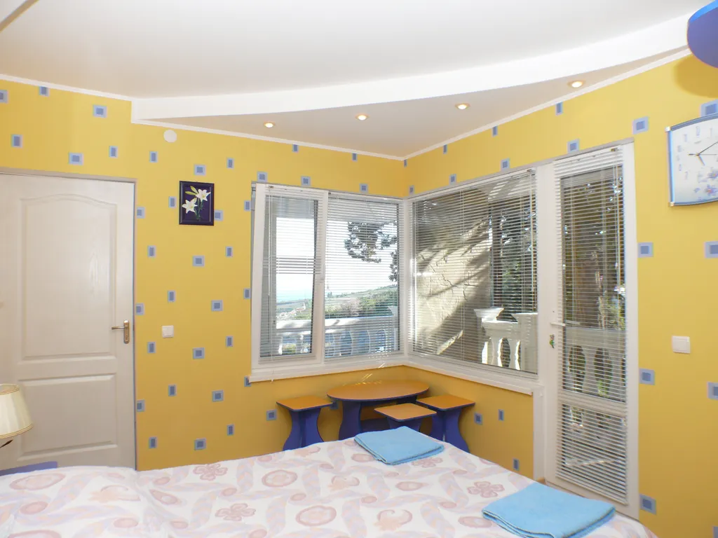 Квартира Комната №22 - уютная однокомнатная — Гурзуф