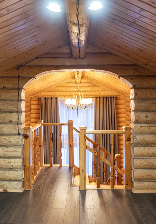 Бревенчатый коттедж вип 2, 4 спальни на берегу озера Селигер