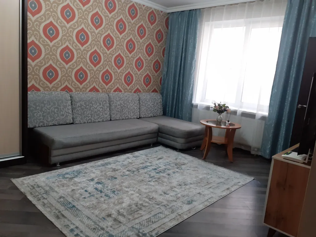 Квартира Чистая, уютная 2-х комнатная квартира — Алматы