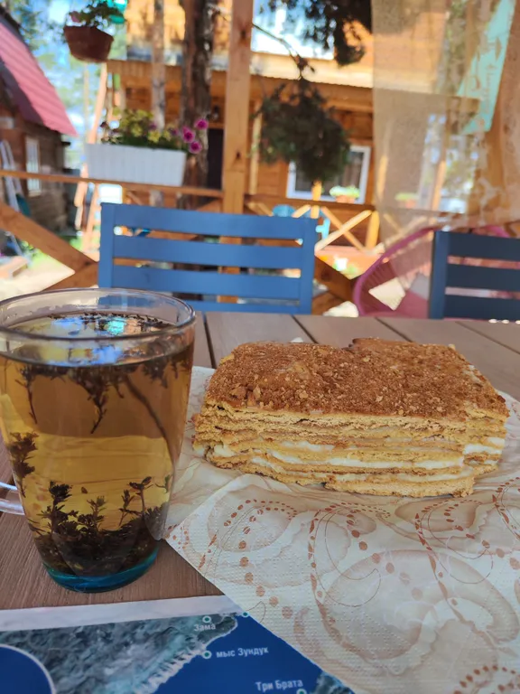 Номер с балконом, вид на Байкал