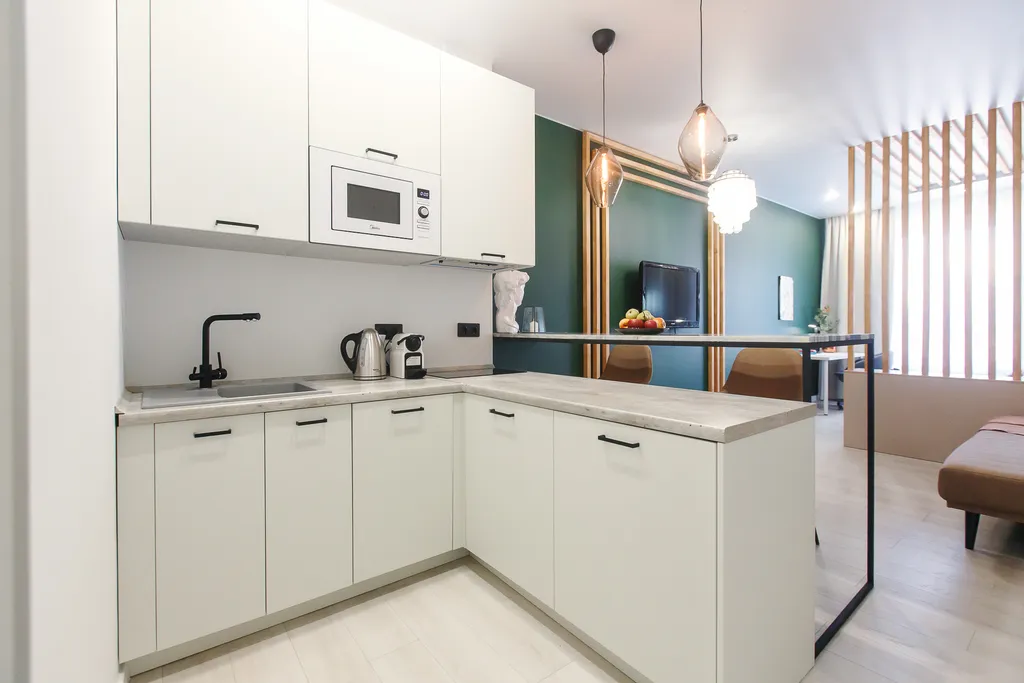 Дизайнерская студия в клубном доме в центре рядом с набережной