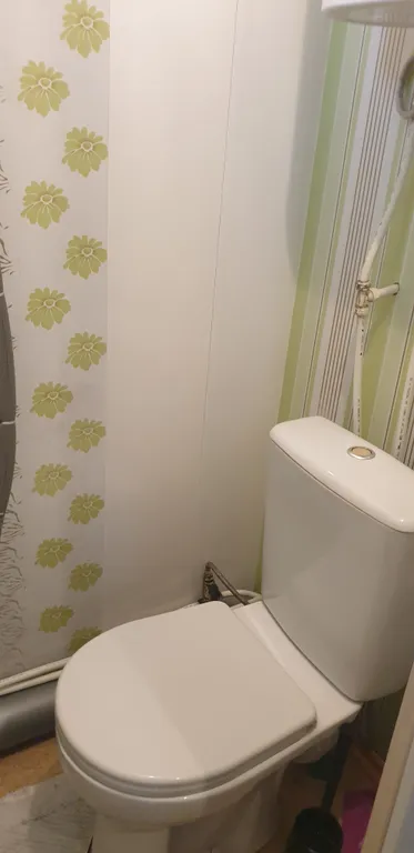 Уютная бюджетная двухкомнатная квартира в двухэтажном деревянном доме