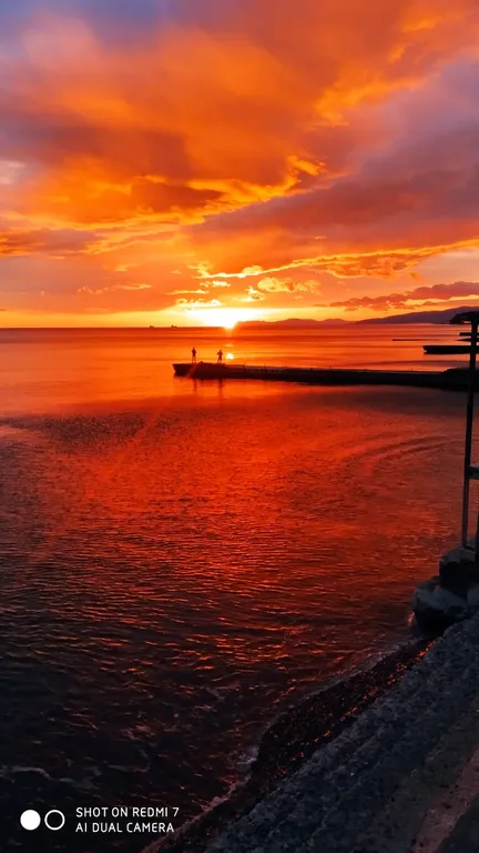 Дивное море рядом