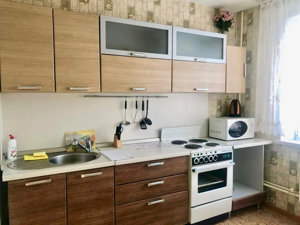 Уютная квартира рядом с ТРК Алмаз