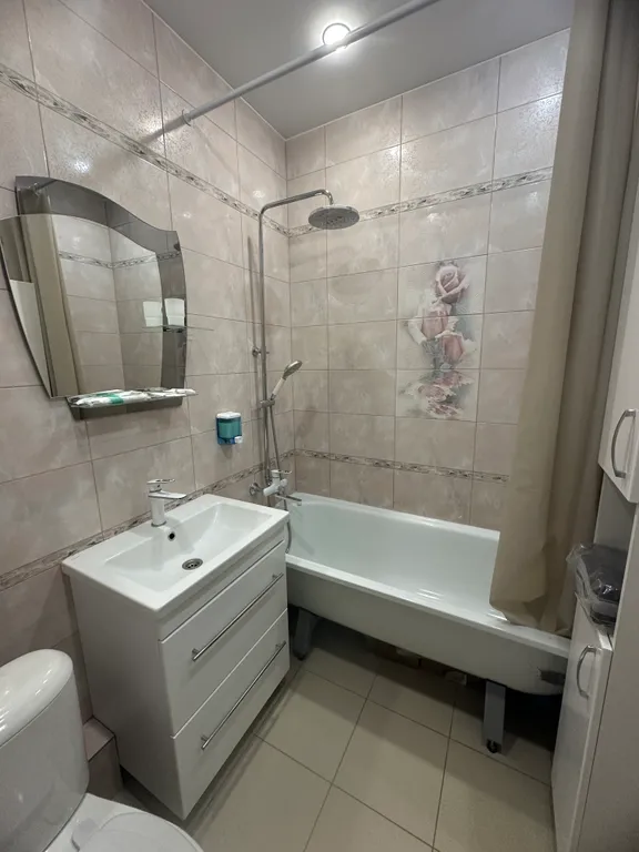 Просторная квартира в тихом районе