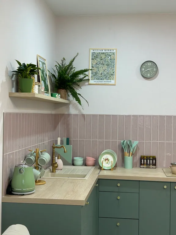 Уютная и красивая  квартира  «цветочный луг»!