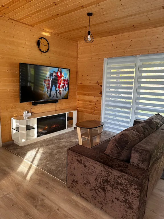 Дом на реке