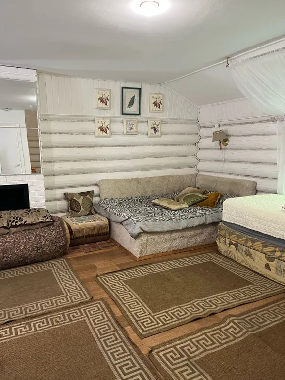 Комфортный коттедж в центре