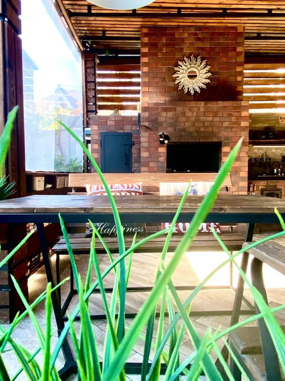 Коттедж Домик у бассейна — Сириус