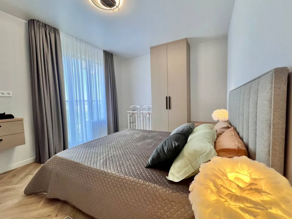 Евро - апартаменты с бассейном