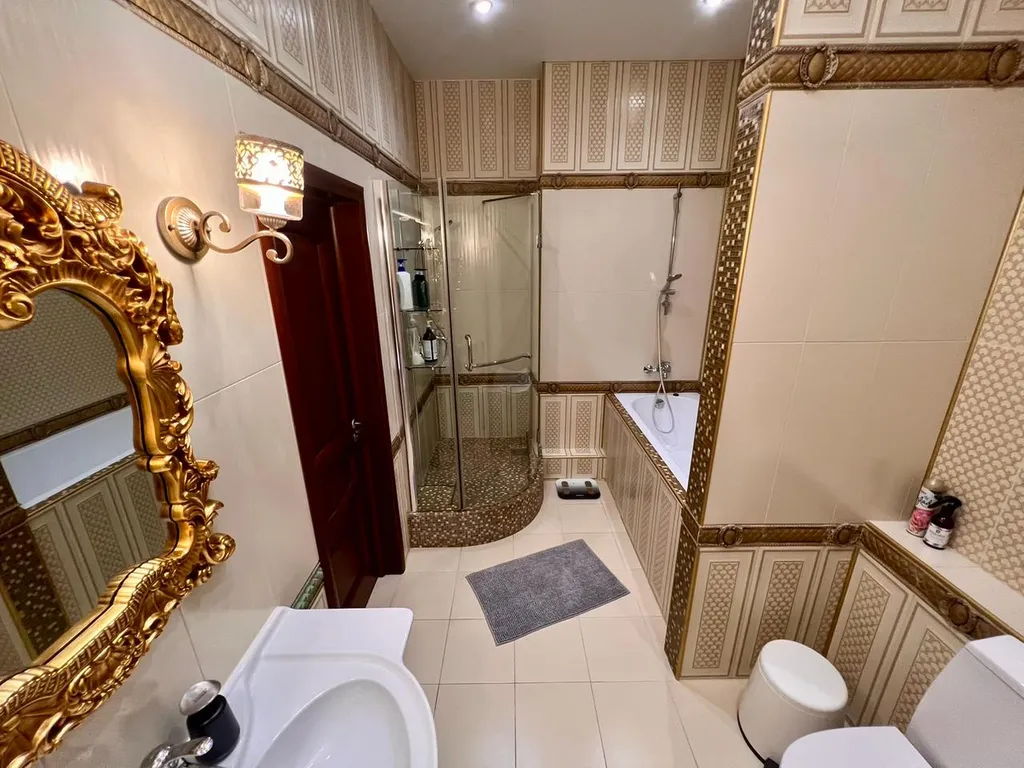 135 м² в центре с паркингом