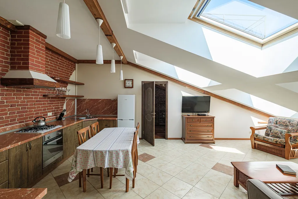 Мансарда у Эрмитажа с балконом