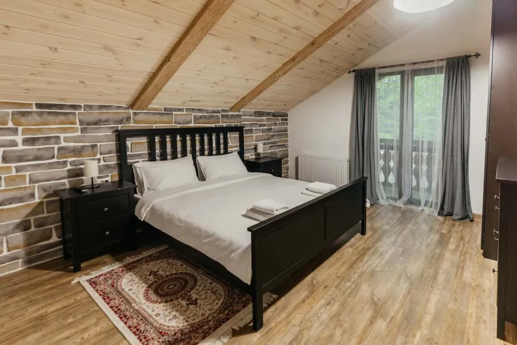 4-комнатный Дом