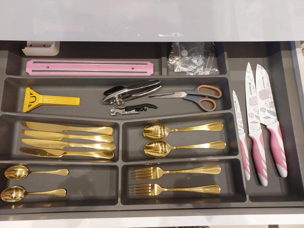 Квартира с панорамными окнами с видом на реку