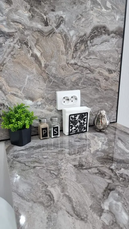 Студия у метро Парнас