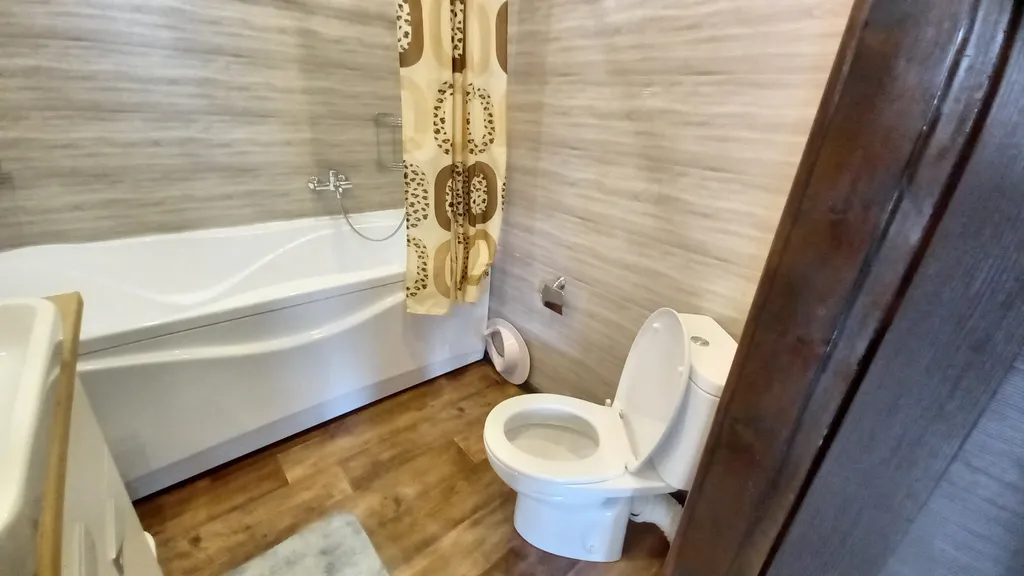 5-комнатный Дом