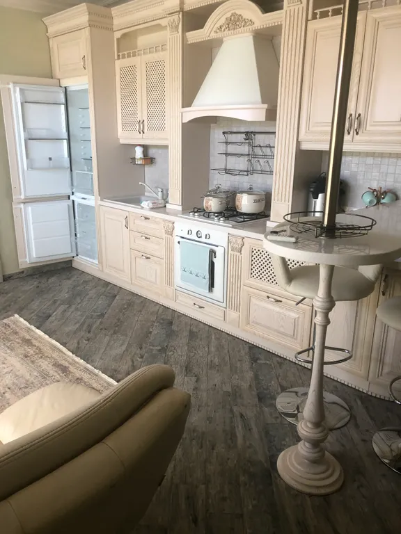 Коттедж Апартаменты класса люкс в центре — аренда посуточно в Евпатория