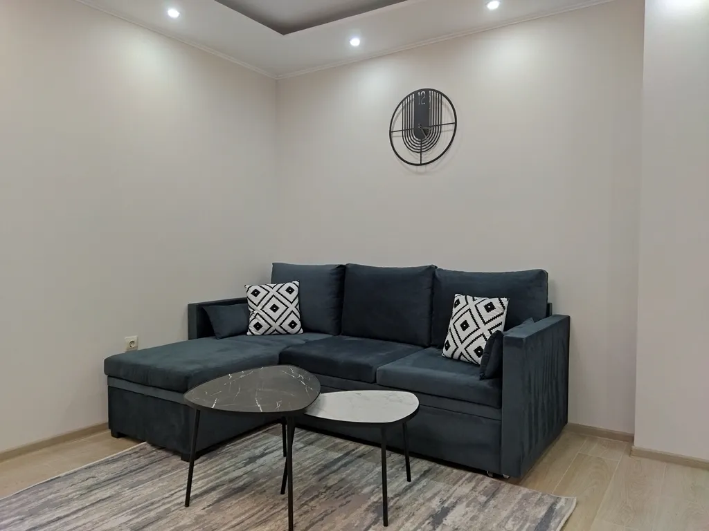 Квартира Современная квартира у авто и ЖД вокзала — Великий Новгород