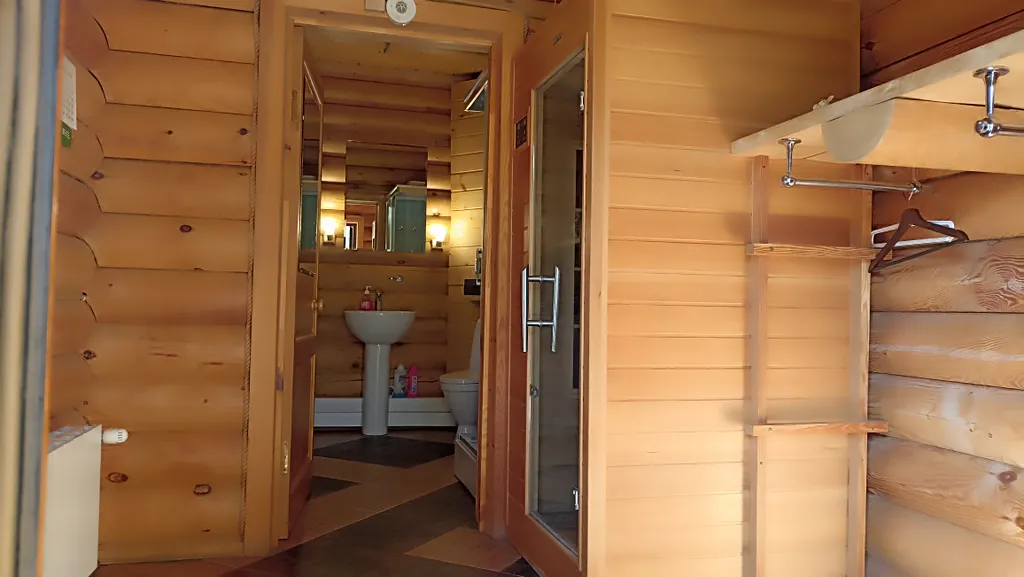 Дом на озере