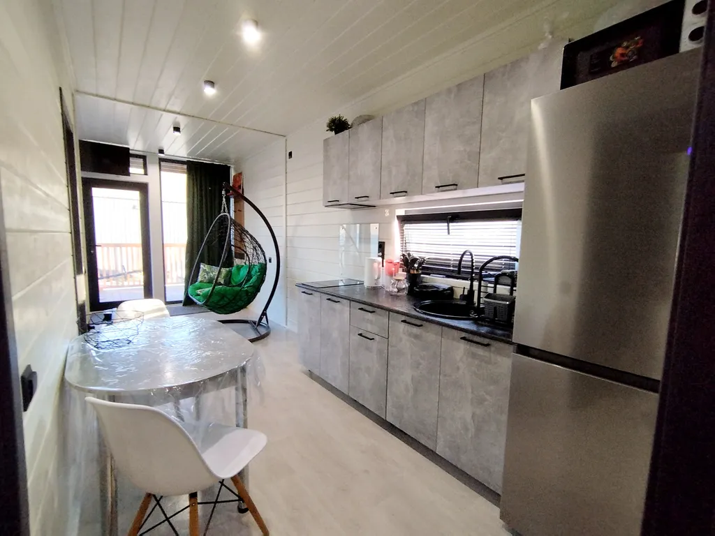 Коттедж Дом на берегу Казантипского залива — Новоотрадное