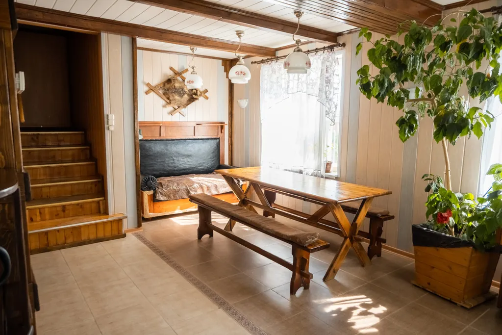 Abramovich House - Большой коттедж с видом на пруд и лес