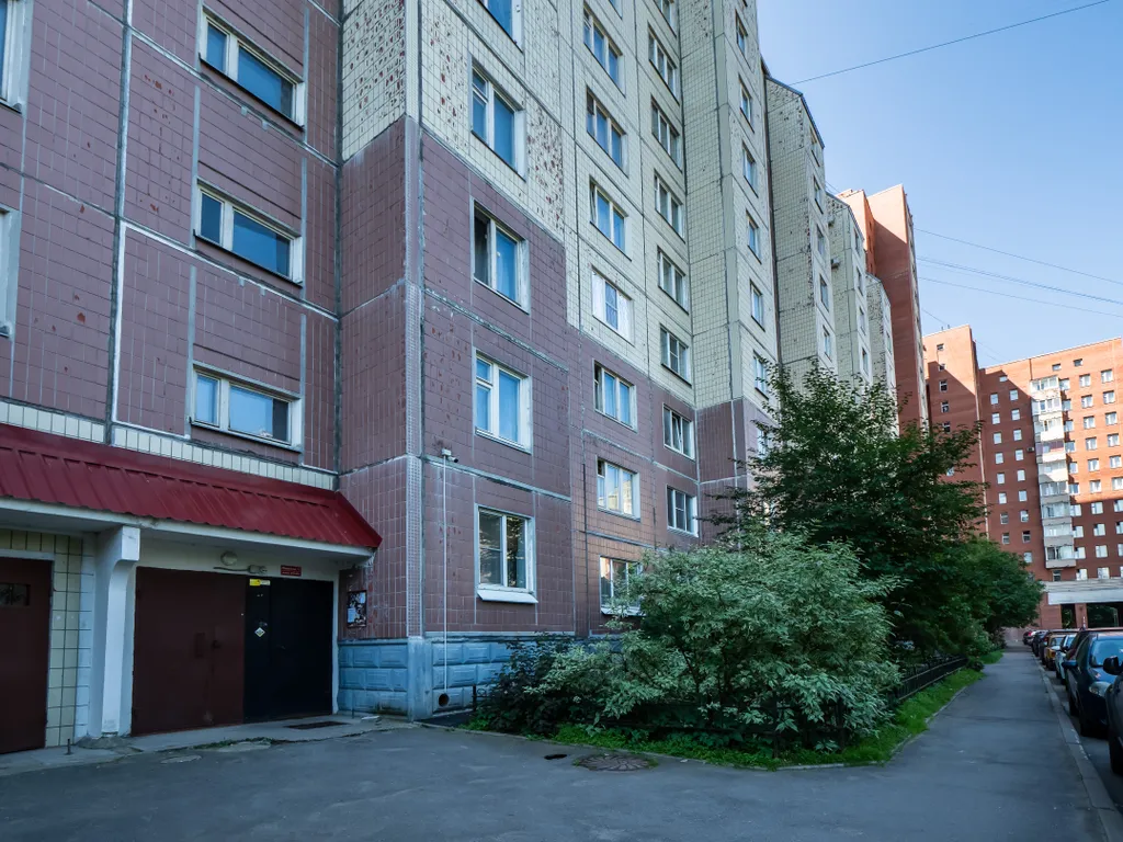 Квартира Квартира Уютная двушка у метро — Санкт-Петербург