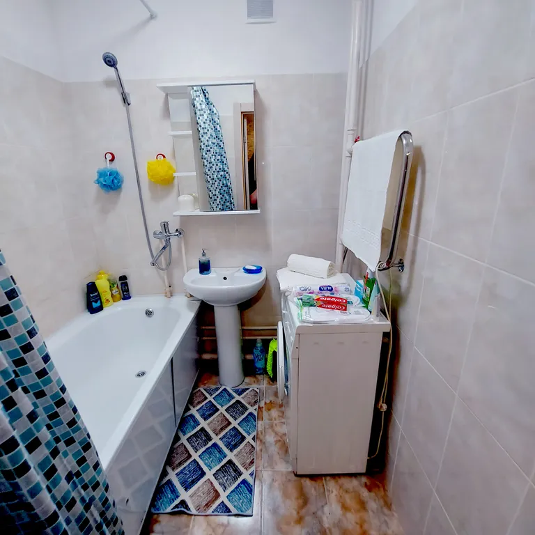 Новая, чистая квартира возле ТРК Космопорт