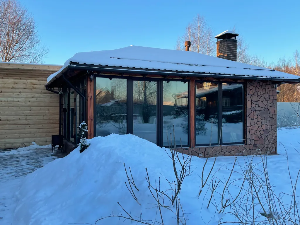 Дом из бревна с русской баней